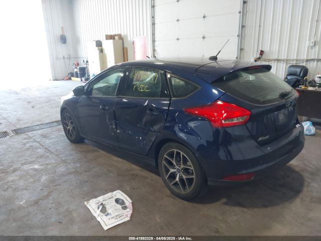 1FADP3M22HL289814 Ford FOCUS SEL