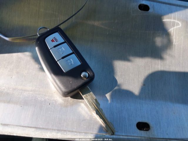 5N1AT2MTXLC806678 Nissan Rogue S Fwd