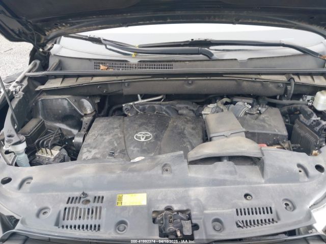 5TDBZRFH7KS994632 Toyota Highlander Le