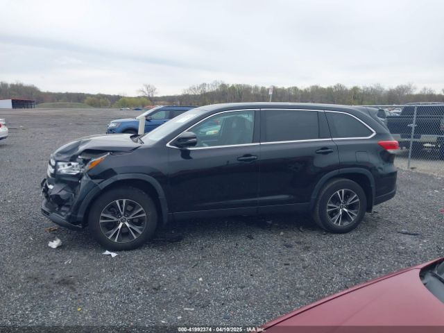 5TDBZRFH7KS994632 Toyota Highlander Le