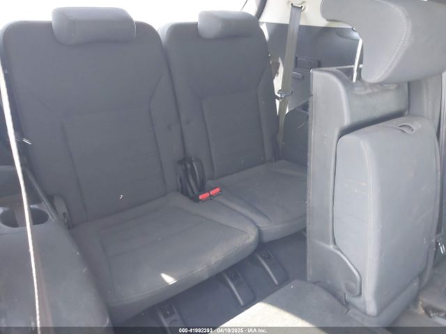 5XYPG4A38GG019300 KIA Sorento 2.4l Lx