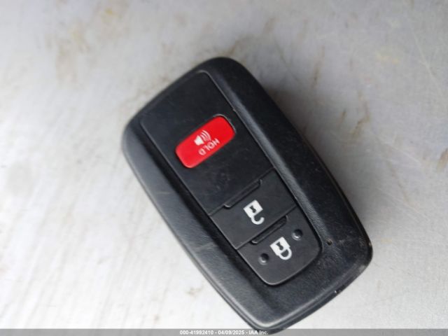 JTNKHMBX6J1002541 Toyota C-hr Xle Premium