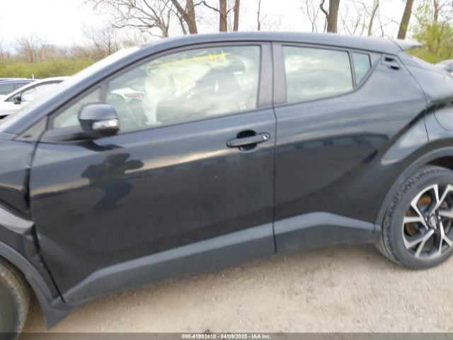 JTNKHMBX6J1002541 Toyota C-hr Xle Premium