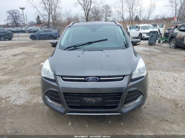 1FMCU0JX8FUC33649 Ford Escape Titanium