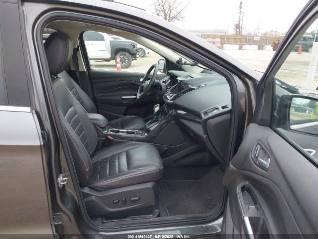 1FMCU0JX8FUC33649 Ford Escape Titanium