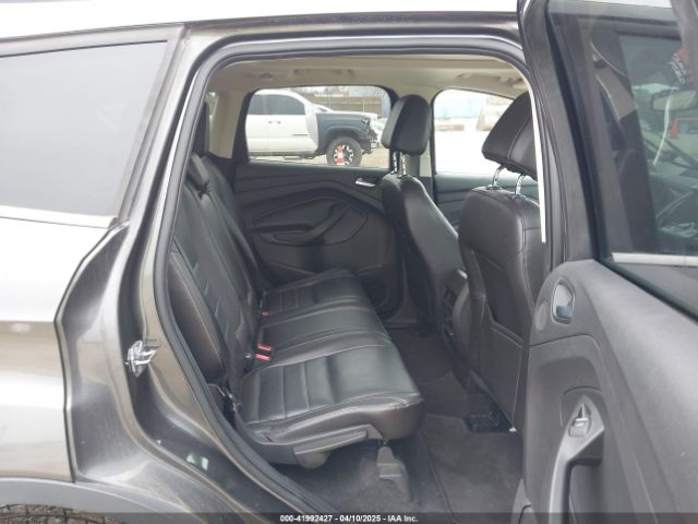 1FMCU0JX8FUC33649 Ford Escape Titanium