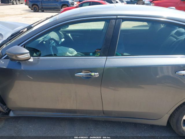 1N4AL3AP1HC297434 Nissan Altima 2.5 Sv