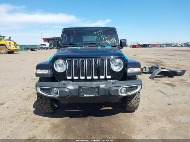 1C4HJXEN2LW213398 Jeep Wrangler Unlimited Sahara 4x4