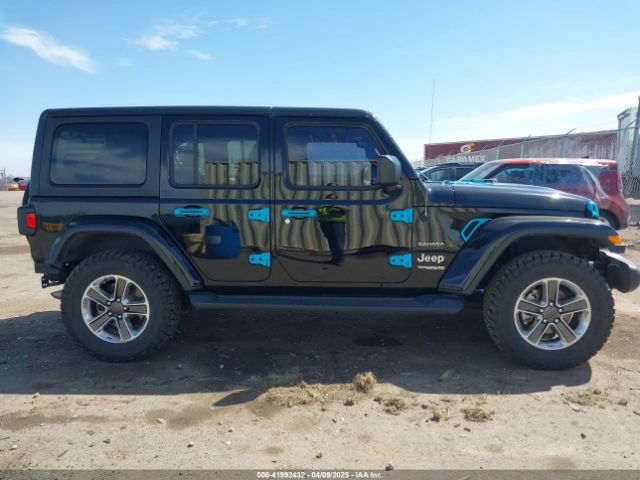 1C4HJXEN2LW213398 Jeep Wrangler Unlimited Sahara 4x4