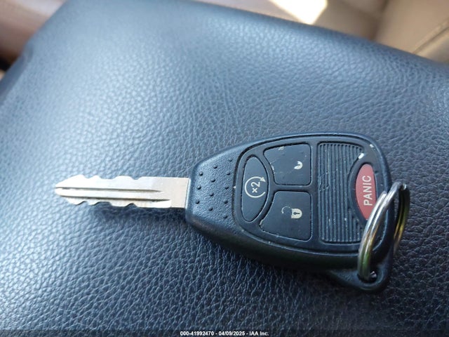 1C4HJWEG8EL320679 Jeep Wrangler Unlimited Sahara