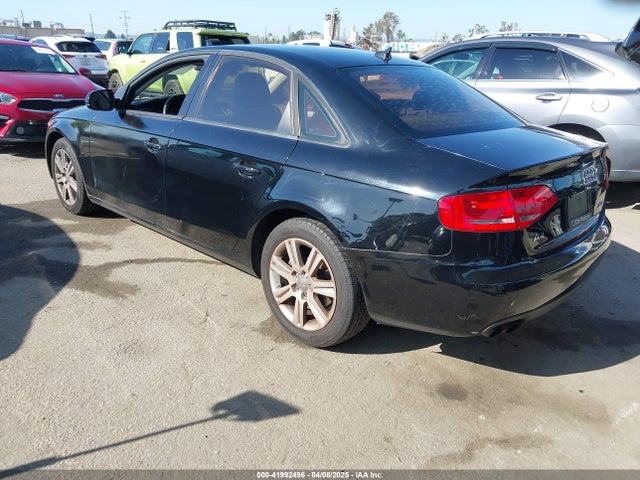 2010 AUDI A4 WAUAFAFL9AN031954 Photo 2