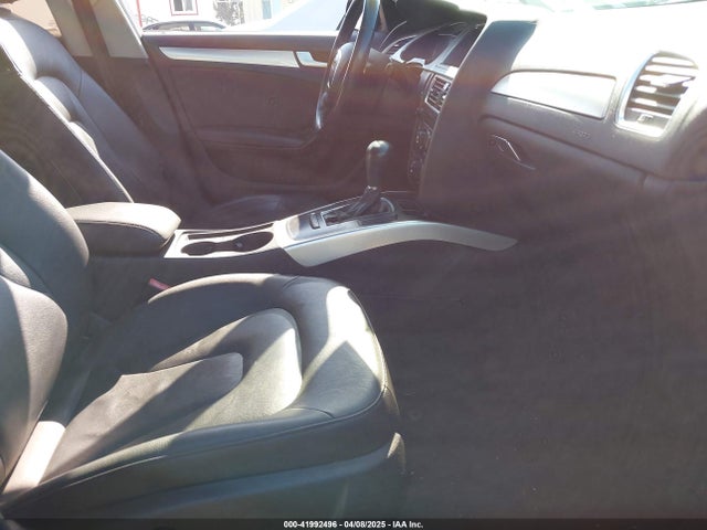 2010 AUDI A4 WAUAFAFL9AN031954 Photo 4