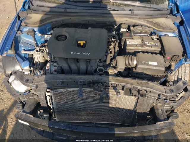 5NPD84LF6JH269996 Hyundai ELANTRA SEL