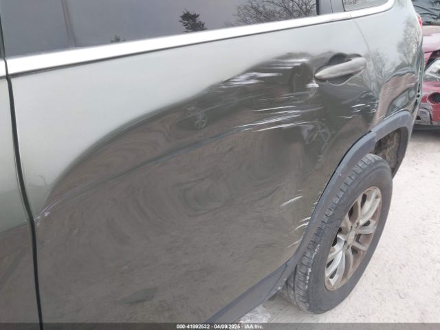 1C4PJMLB2KD395617 Jeep Cherokee Latitude Plus 4x4
