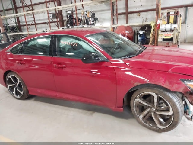 1HGCV1F38NA058401 Honda Accord Sport