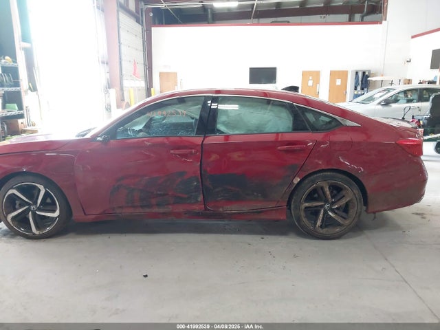 1HGCV1F38NA058401 Honda Accord Sport
