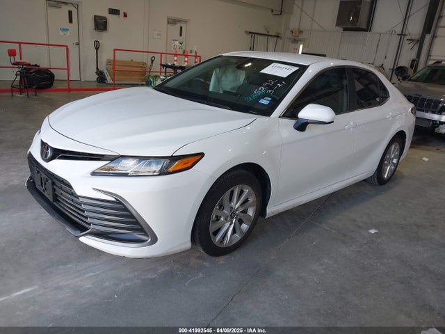 4T1C11AK0RU195292 Toyota CAMRY LE