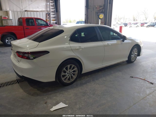 4T1C11AK0RU195292 Toyota CAMRY LE