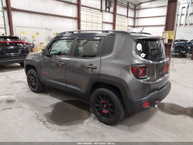 ZACCJBCBXHPE90584 Jeep Renegade Trailhawk 4x4