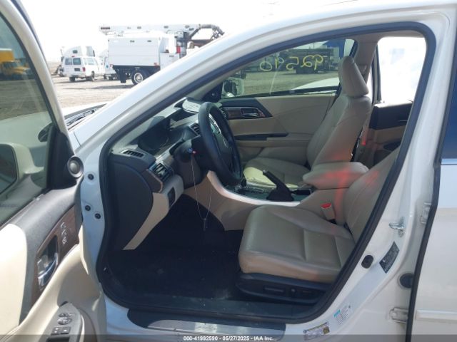 JHMCR6F77HC017381 Honda Accord Hybrid Touring