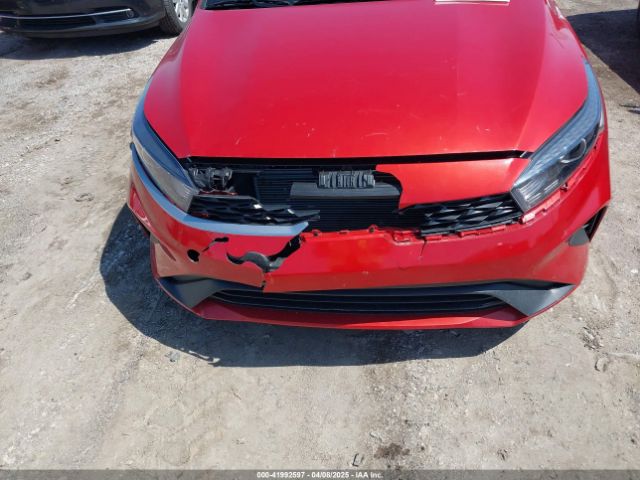 3KPF24AD3PE680832 KIA mpi nu
