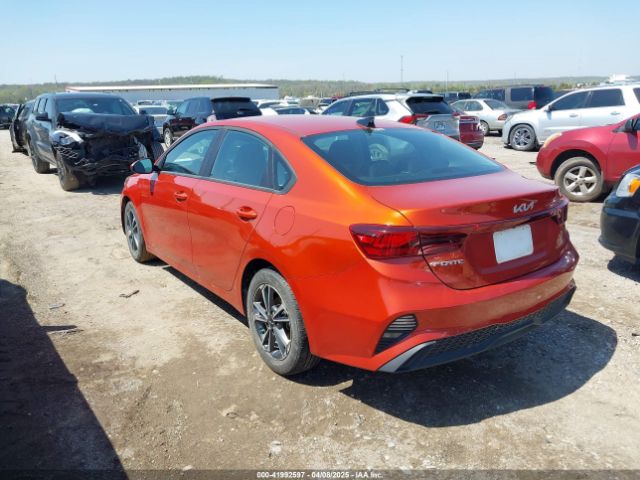 3KPF24AD3PE680832 KIA mpi nu