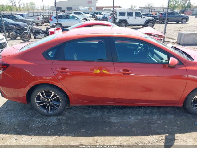 3KPF24AD3PE680832 KIA mpi nu
