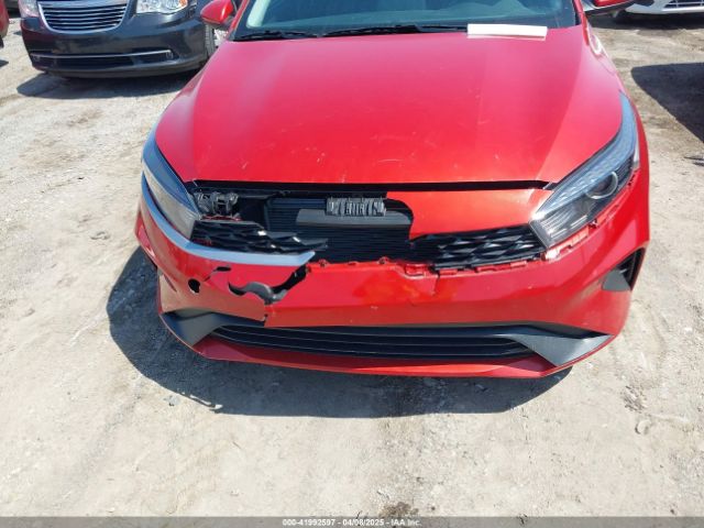 3KPF24AD3PE680832 KIA mpi nu