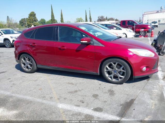 1FADP3K21EL259945 Ford FOCUS SE