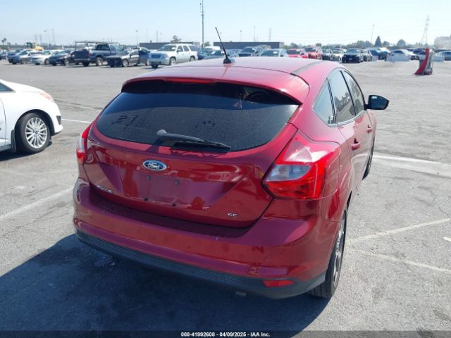 1FADP3K21EL259945 Ford FOCUS SE