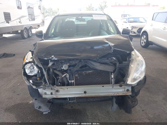 3N1CN7APXHL848844 Nissan Versa 1.6 Sv