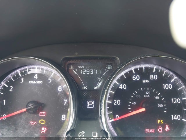 3N1CN7APXHL848844 Nissan Versa 1.6 Sv