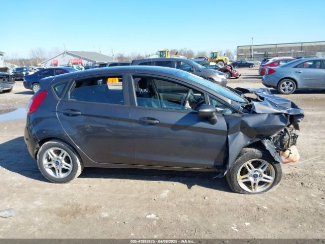 3FADP4EJ9HM144229 Ford FIESTA SE