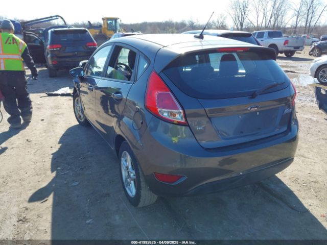 3FADP4EJ9HM144229 Ford FIESTA SE