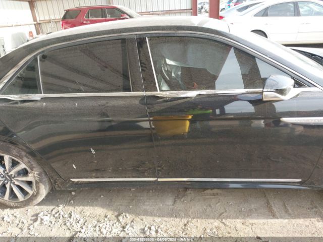 1LN6L9HK2H5607961 Lincoln Continental Livery