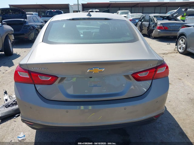 1G1ZD5ST4PF226395 Chevrolet Malibu Fwd 1lt