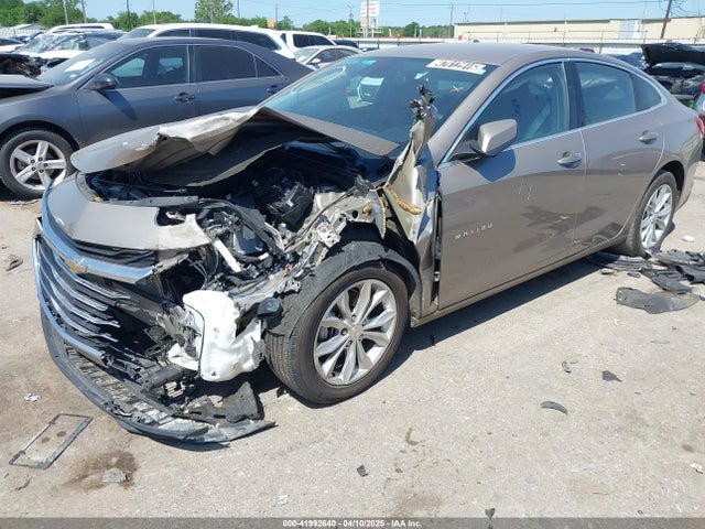 1G1ZD5ST4PF226395 Chevrolet Malibu Fwd 1lt