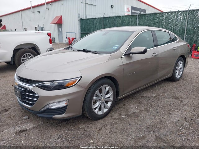 1G1ZD5ST0NF137355 Chevrolet Malibu Fwd Lt