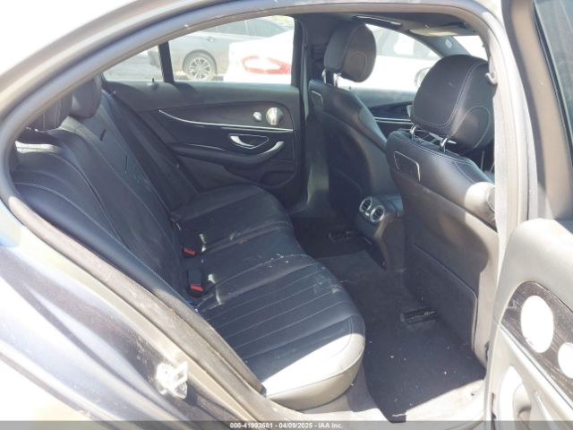 WDDZF4JB1JA365754 Mercedes-Benz E 300