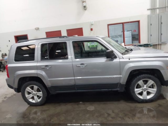 1C4NJRFB3HD122212 Jeep Patriot Latitude 4x4