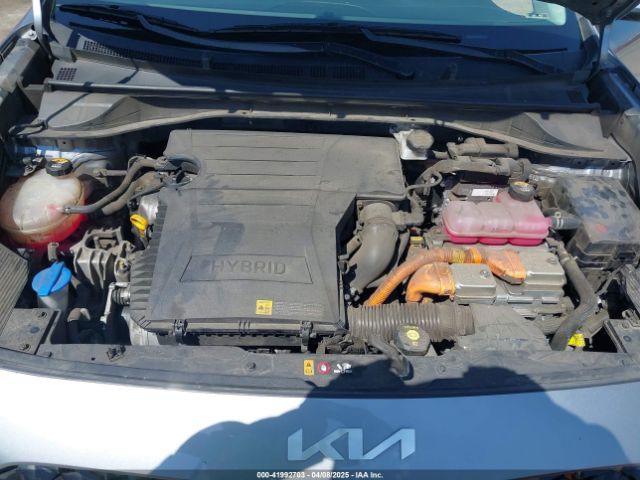 KNDCB3LC3N5548003 KIA Niro Lxs