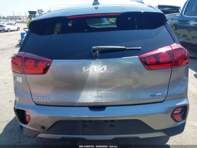 KNDCB3LC3N5548003 KIA Niro Lxs