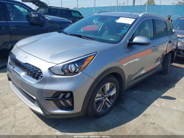 KNDCB3LC3N5548003 KIA Niro Lxs