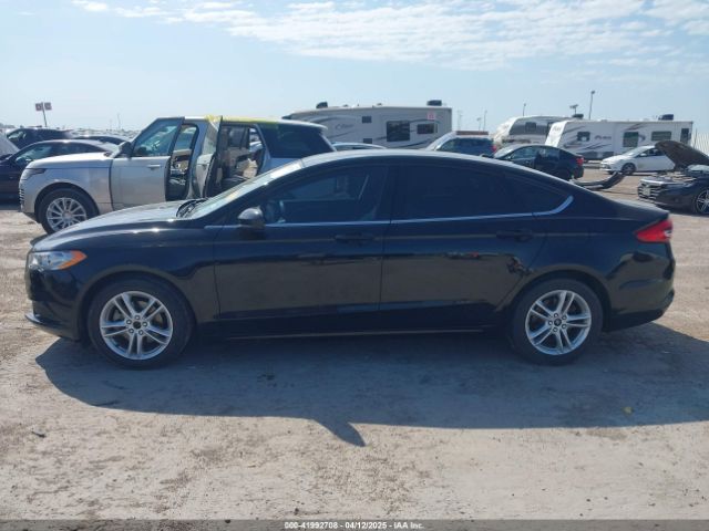 3FA6P0H74JR125761 Ford FUSION SE