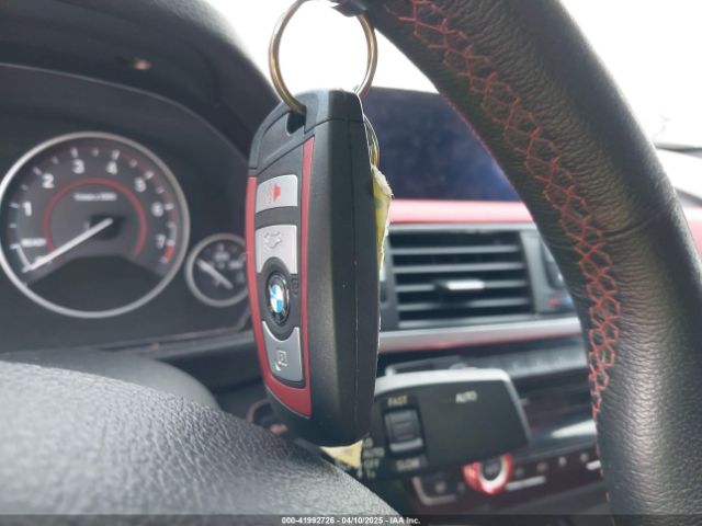 WBA8D9C50JEB35843 BMW 330i Xdrive