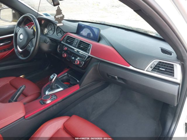 WBA8D9C50JEB35843 BMW 330i Xdrive