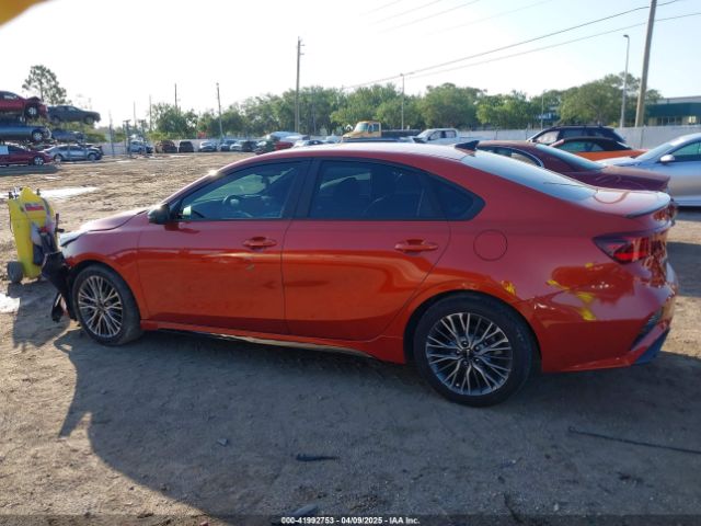 3KPF54AD3PE669899 KIA Forte Gt-line