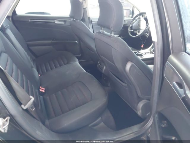 3FA6P0H71FR214341 Ford FUSION SE