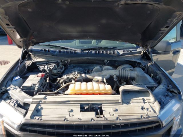 1FTMF1CB7JKD99241 Ford F-150 Xl