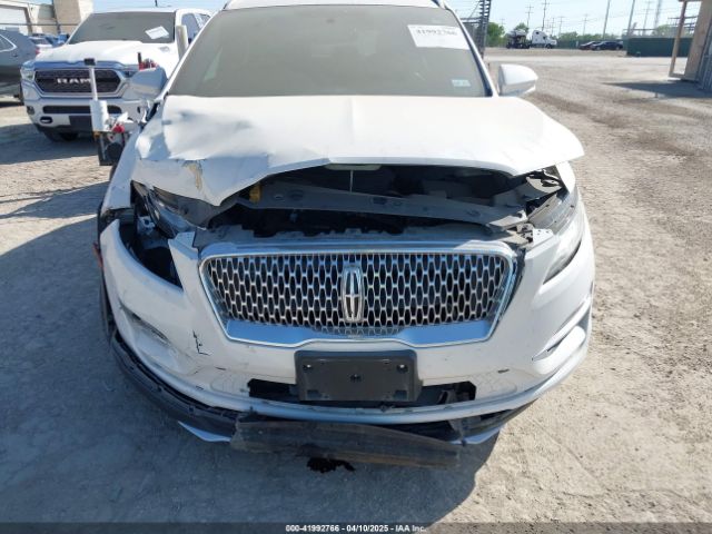 5LMCJ1C94KUL23207 Lincoln Mkc Standard